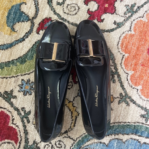 Salvatore Ferragamo Sarna Loafers
